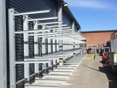 Konsollhyller, levering, montering 3
